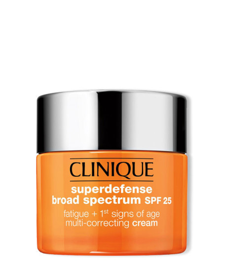 SUPERDEFENSE SPF 25 PIEL SECA ANTIFATIGA+