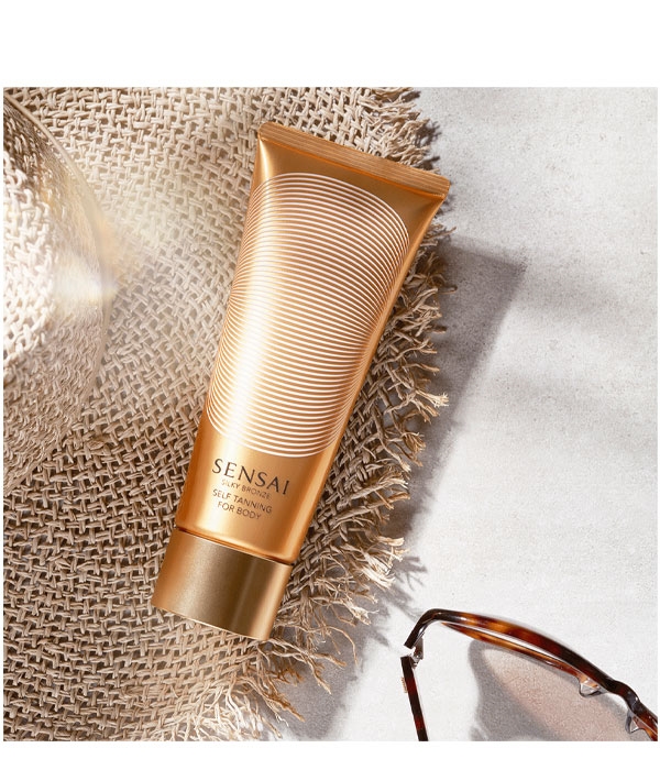 SILKY BRONZE SELF TANNING FOR BODY