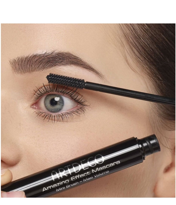 AMAZING EFFECT MASCARA