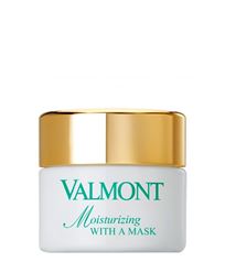 MOISTURIZING WITH A MASK